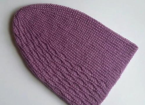 针织作品 20款用彩条纹钩针编织技术织的围巾和帽子等